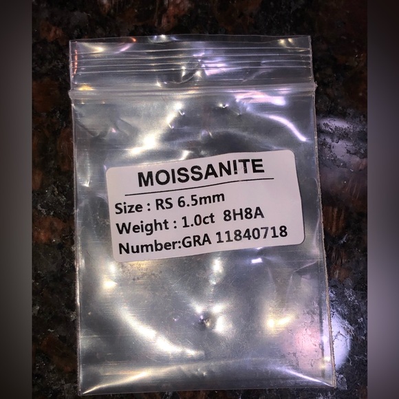 MOISSANITE 1 CT STERLING NECKLACE πNEW - Picture 15 of 17